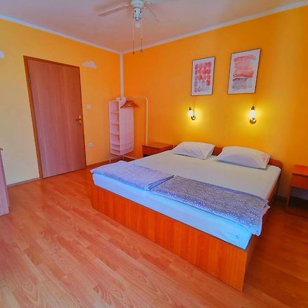 Beach Apartment Roza Biograd Oneroom - Premium Location بيوغْغاد نا موغو المظهر الخارجي الصورة