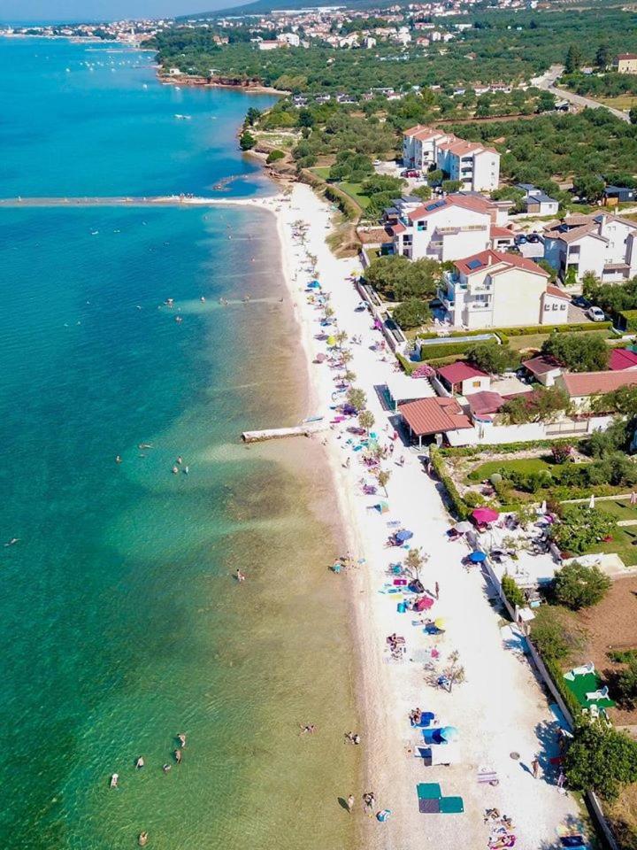 Beach Apartment Roza Biograd Oneroom - Premium Location بيوغْغاد نا موغو المظهر الخارجي الصورة